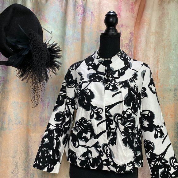 📌Casual Studio  Black and White Cotton Blazer - Jacket with Floral Print - Picture 1 of 16